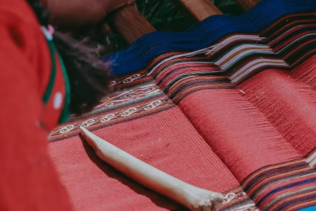 Mode autochtone : quand les cultures ancestrales redéfinissent la fashion