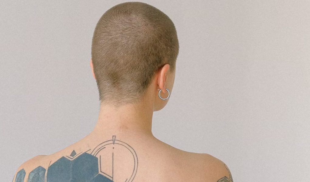 Tatouages durables 2026 : encres éco et designs atemporels
