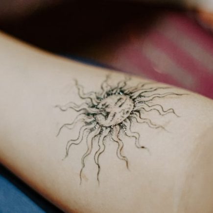 Mode et tatouages temporaires : la tendance de 2026